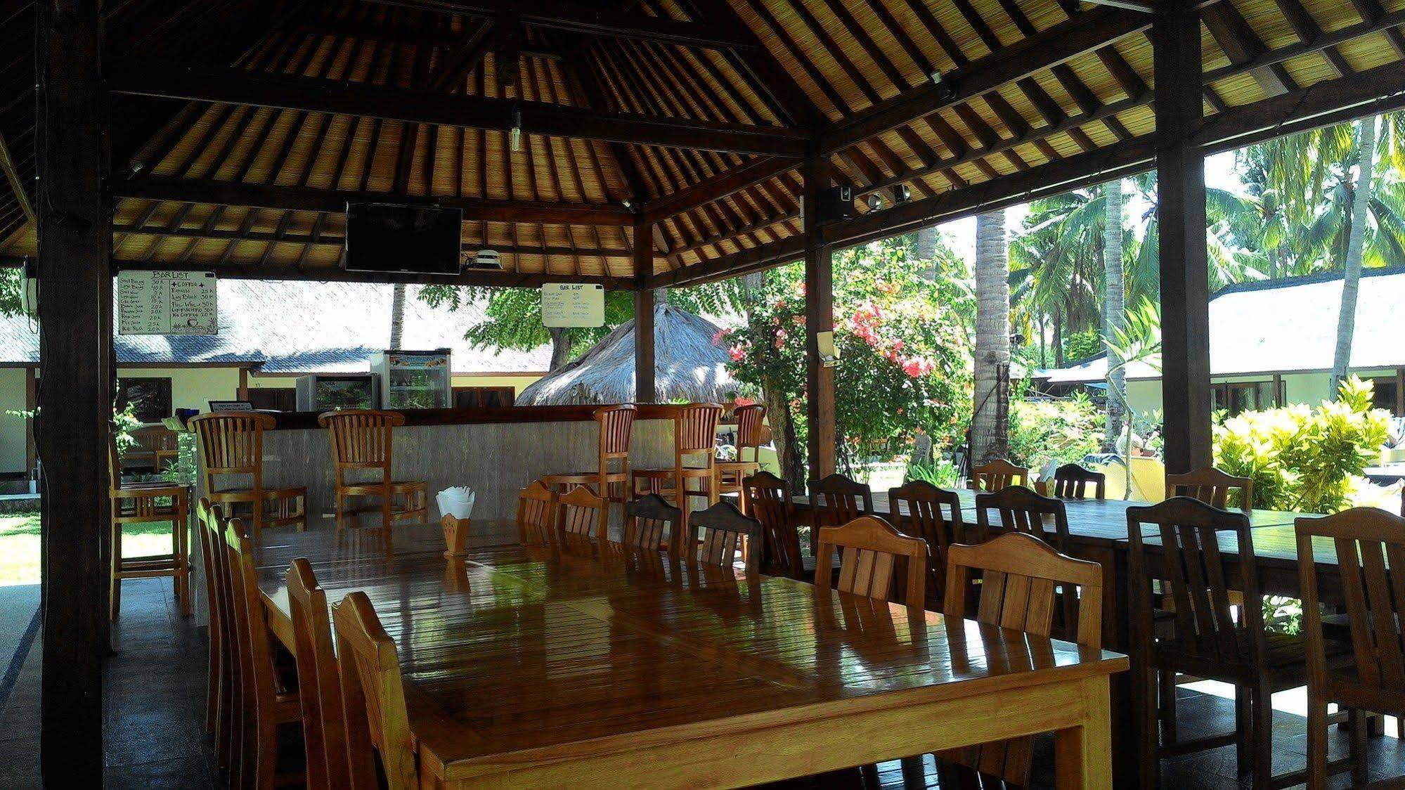 Trawangan Oasis Hotel Gili Trawangan Exterior photo